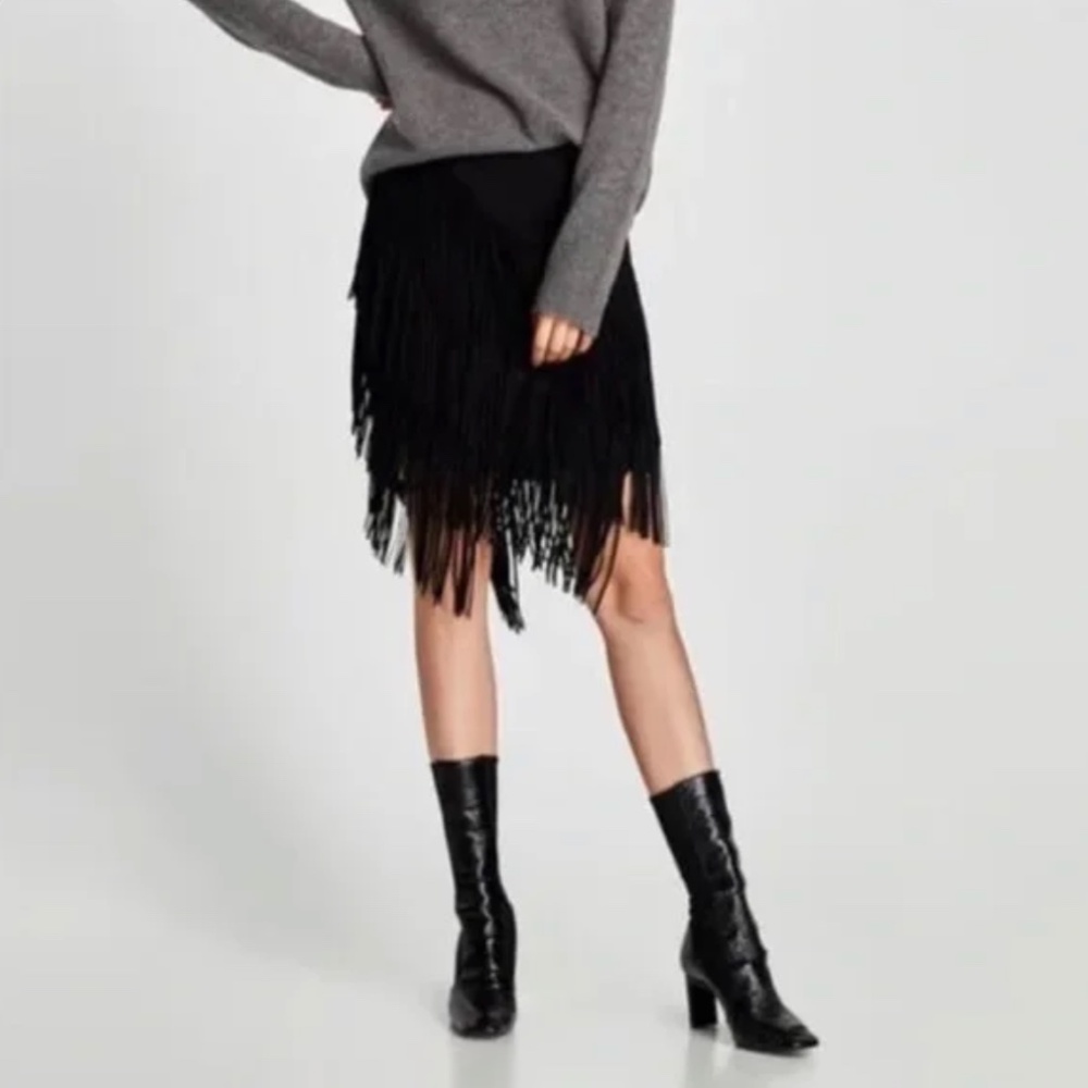 BLOGGER FAVE Zara Suede flapper skirt / fringe skirt - Picture 11 of 12
